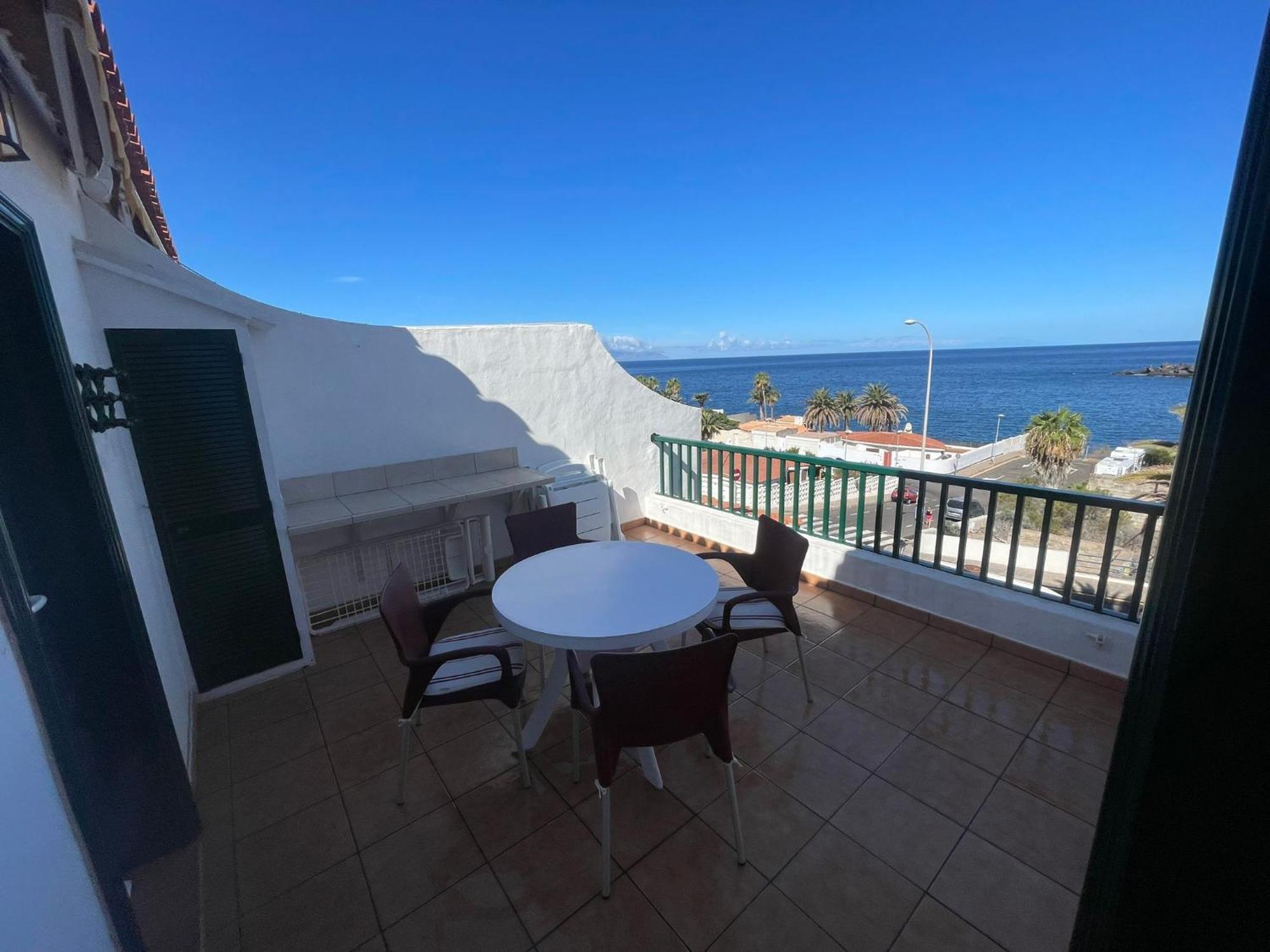 Prime Homes - Tijoco Apartment Puerto de Santiago  Eksteriør bilde