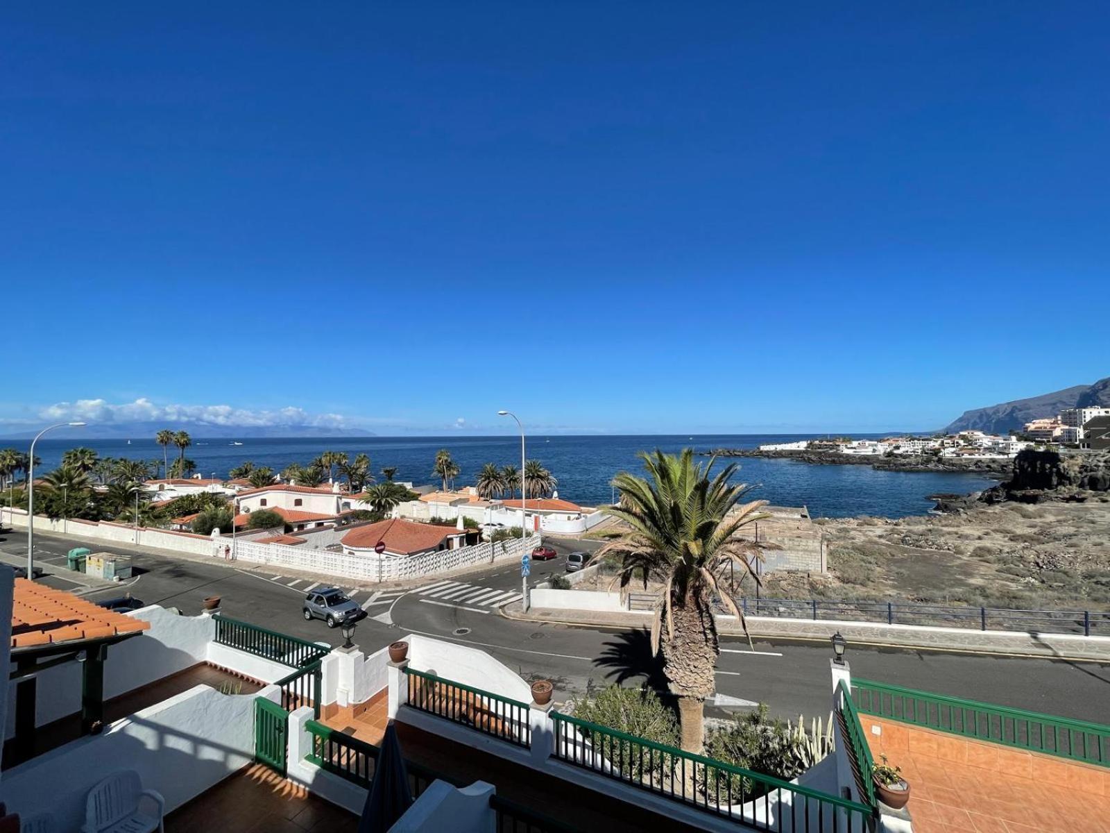 Prime Homes - Tijoco Apartment Puerto de Santiago  Eksteriør bilde